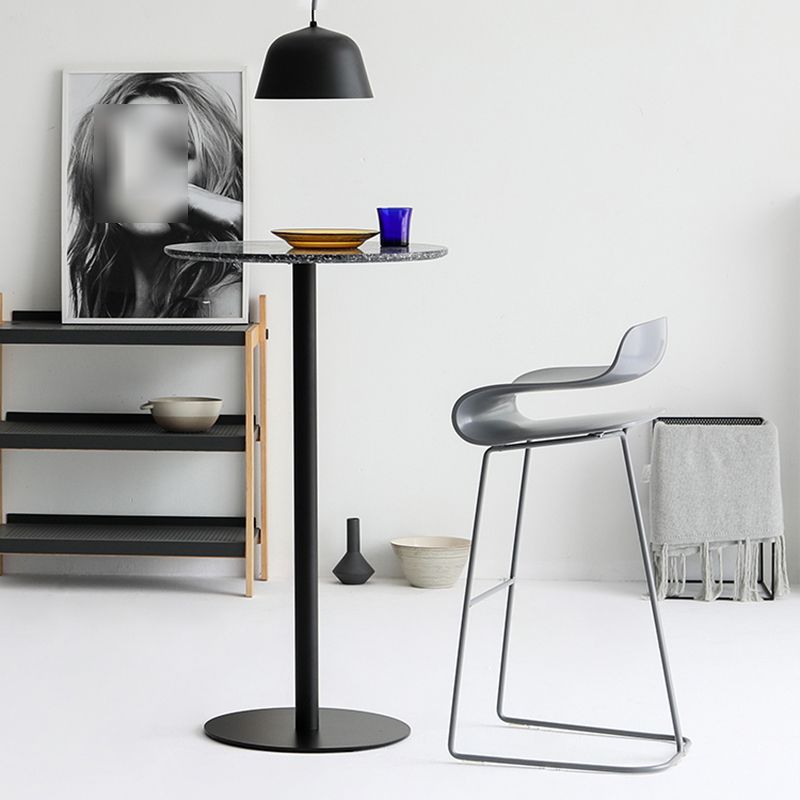 Contemporary Footrest Low Back Barstool Plastic Matte Finish Coffee Shop Stool Clearhalo 'Bar Furniture' 'Bar Stools' 'bar_stools' 'furn' 'furn_bar_stools' 'Furniture' 'furniture_bar_stools' 'Kitchen & Dining Furniture' 1200x1200_02747677-9ce7-473b-8dfc-ee2abaa26527