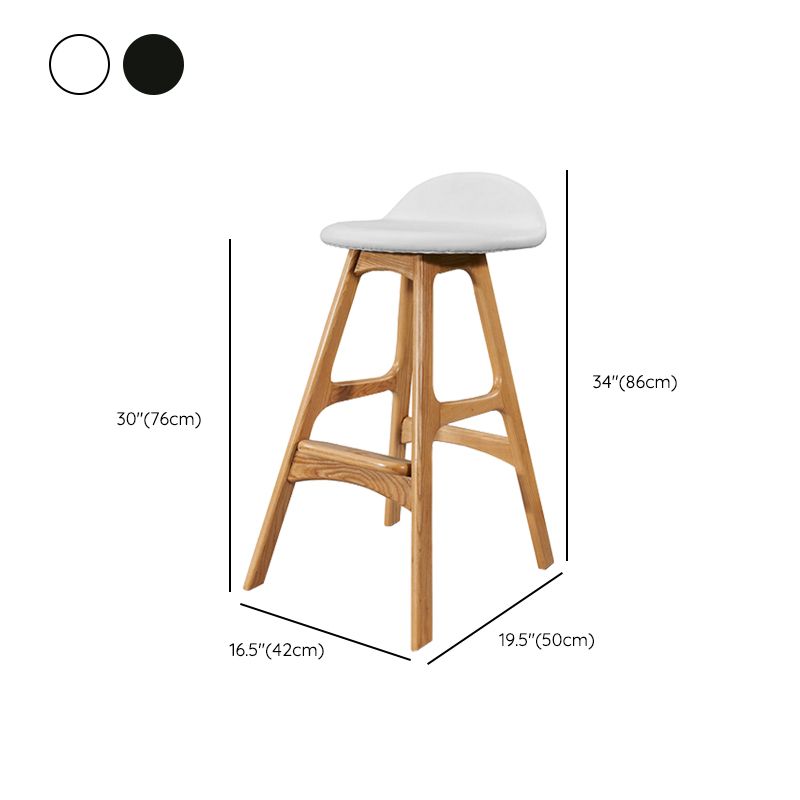 Taburetes de bares industriales con marco de madera de cenizas acabado mate taburetes de cuero falso