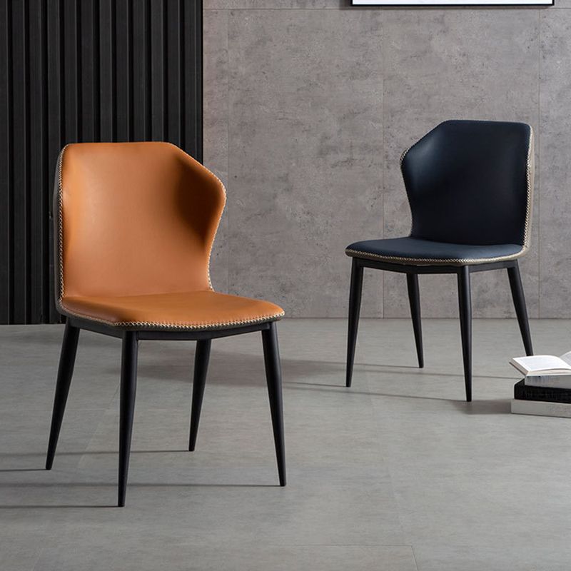 Silla lateral de ala sin ala sin cable de cena de cuero contemporáneo para uso de restaurantes