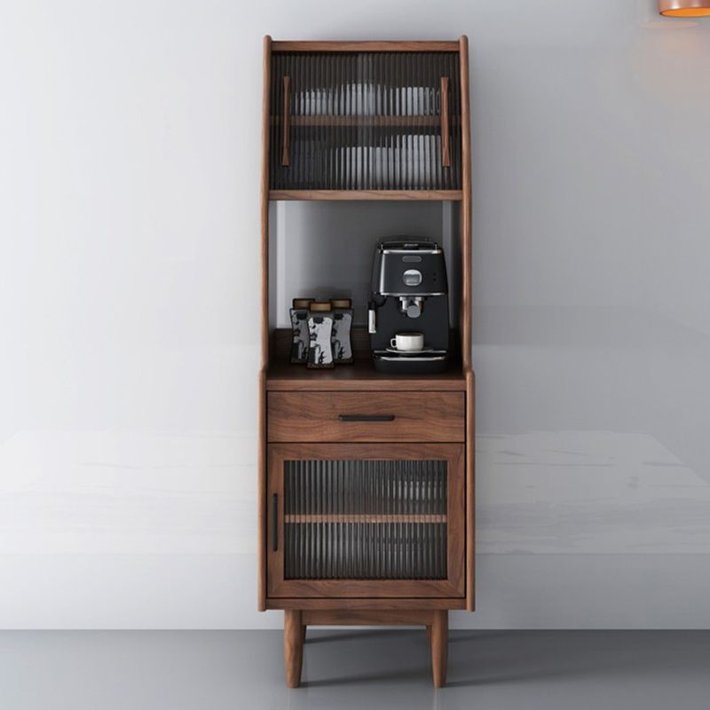 Bataille en bois Ferme de style Ferme de style maison avec porte coulissante