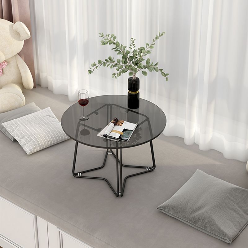 Moderne 11,8 "H ronde glazen salontafel ijzeren abstracte cocktailtafel