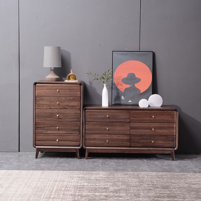 Mid-Century Modern Brown Accent Chest with 5 Drawers and Straight Legs Clearhalo 'Cabinets & Chests' 'cabinets_chests' 'furn' 'furn_cabinets_chests' 'Furniture' 'Living Room Furniture' 1200x1200_03303f8a-f2e5-460b-8af0-765af964c7b7