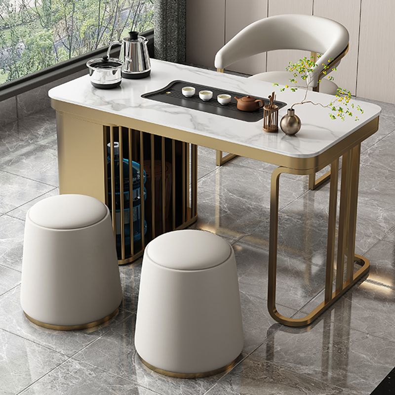 Moderne rugleuning armleuning kussenstoel met metalen basis voor eetkamer