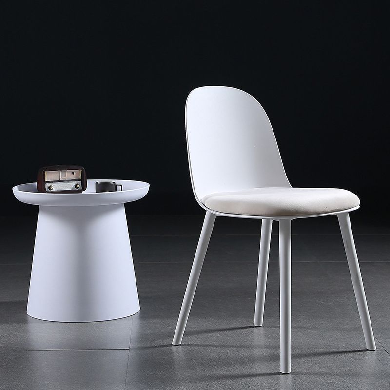 Scandinavian Plastic Restaurant Side Chair Matte Finish Parsons Dining Chair (Set of 4) Clearhalo ' kitchen&dining_furn' 'Dining Chairs' 'Dining Tables & Seating' 'dining_chair' 'furn' 'furn_dining_chair' 'Furniture' 'furniture_dining_chair' 'Kitchen & Dining Furniture' 'kitchen' 1200x1200_03656a4b-8046-482e-a907-60b13744de28