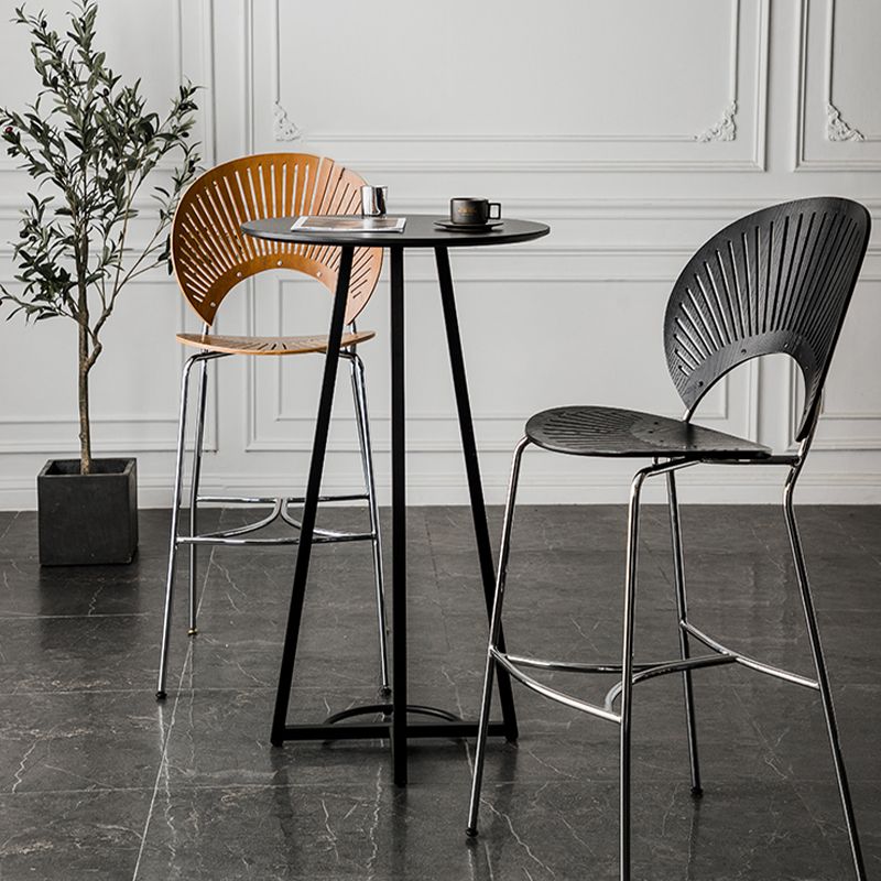 Contemporary Wood Top Round Bar Dining Table with Metal Base Clearhalo 'Bar Furniture' 'Bar Tables' 'bar_tables' 'furn' 'furn_bar_tables' 'Furniture' 'Kitchen & Dining Furniture' 1200x1200_0393db93-741b-47e7-967a-8a37b800b6bc