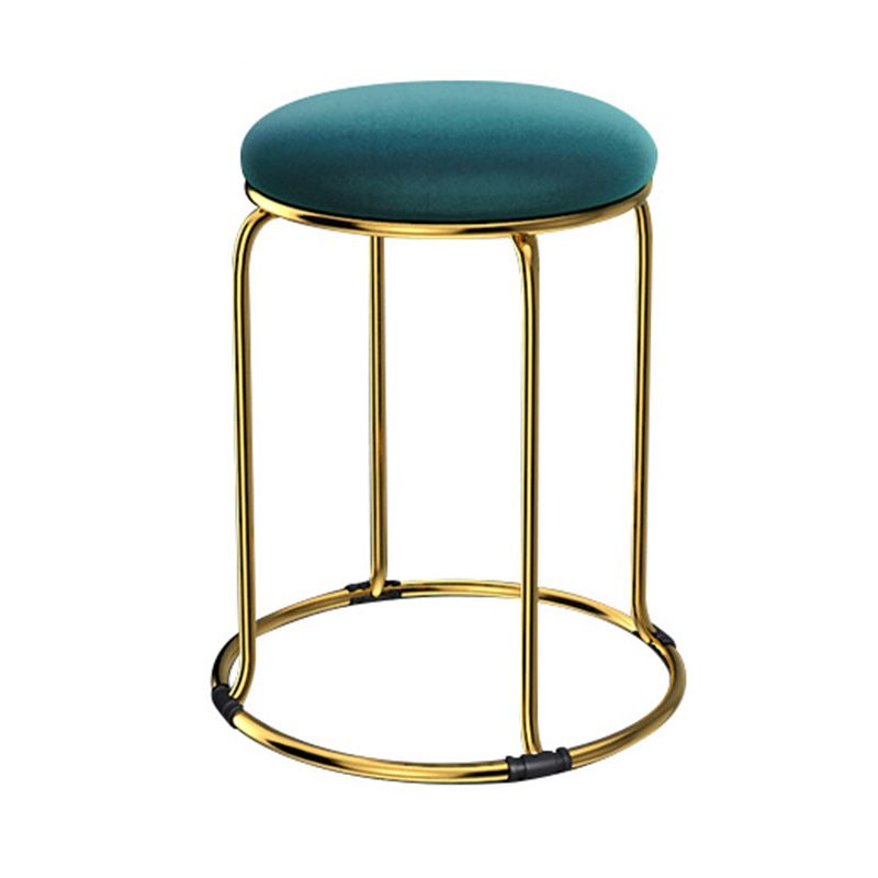 Modern Ottoman Velvet Upholstered Solid Color Metal Frame Round Ottoman Clearhalo 'furn' 'furn_ottomans_poufs' 'Furniture' 'Living Room Furniture' 'Ottomans & Poufs' 'ottomans_poufs' 1200x1200_03981cb2-a181-4376-9d6b-caeacc605321