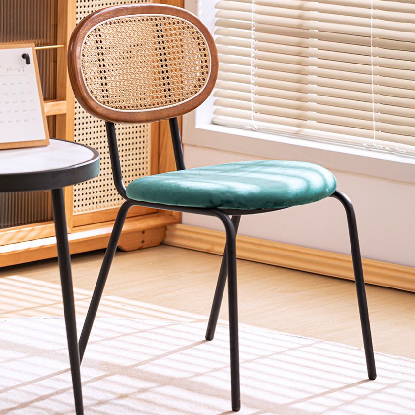 Modern Style Metal Dining Room Kitchen Chairs Set Open Back Dining Side Chair Clearhalo ' kitchen&dining_furn' 'Dining Chairs' 'Dining Tables & Seating' 'dining_chair' 'furn' 'furn_dining_chair' 'Furniture' 'furniture_dining_chair' 'Kitchen & Dining Furniture' 'kitchen' 1200x1200_039b1f31-8257-44ff-94fc-c3d914608b33