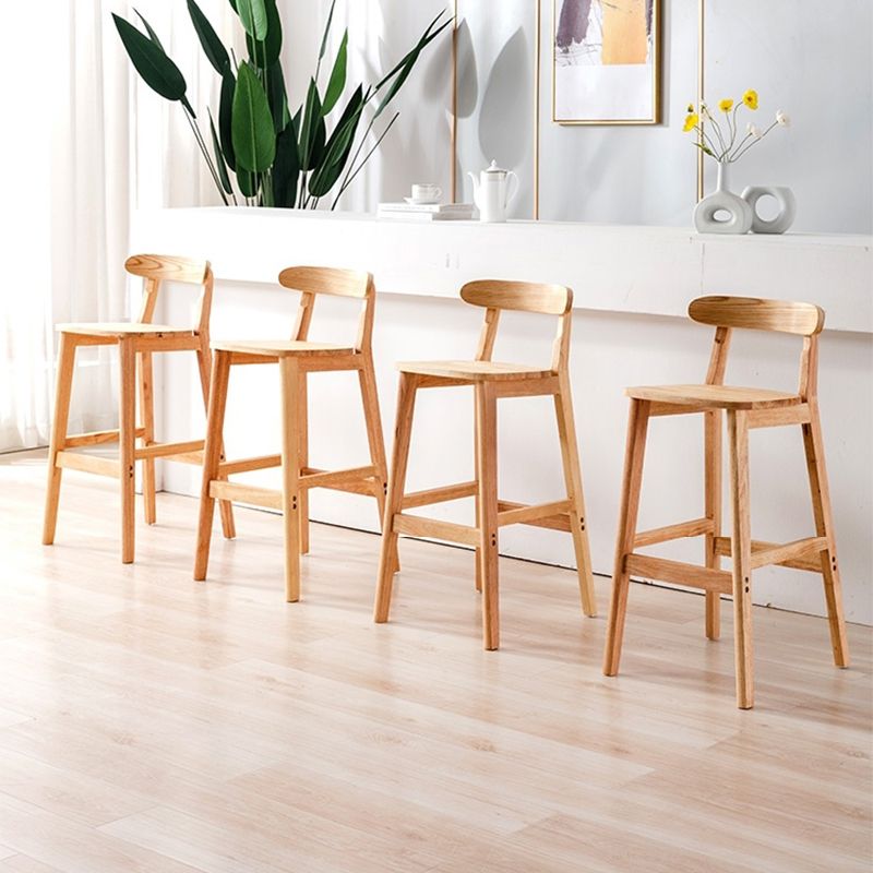 Solid Wood Low Back Bar Stool Modern Indoor Bar Chair with Footrest