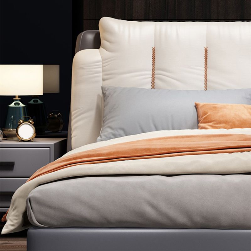 Letto imbottito contemporaneo con testimonianza in fico