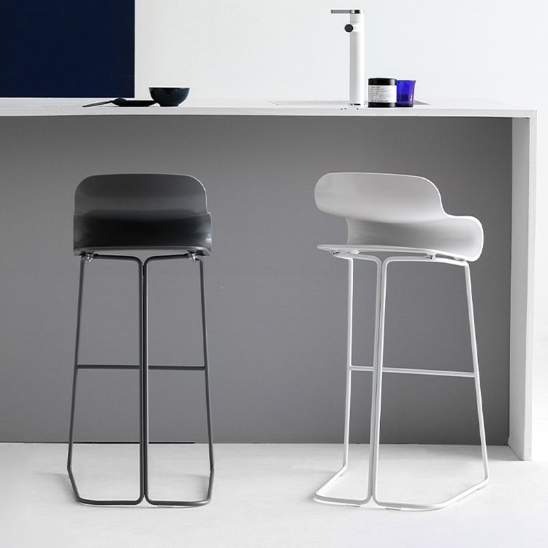 Nordic Simple Low Back Barstool Indoor Iron Tall Stool with Plastic Seat Clearhalo 'Bar Furniture' 'Bar Stools' 'bar_stools' 'furn' 'furn_bar_stools' 'furniture_bar_stools' 'Kitchen & Dining Furniture' 'kitchen&dining_furn' 'kitchen' 'kitchen_furn' Furniture' 1200x1200_03e7e3b6-e2c5-4ebb-830a-19af26c4e25f