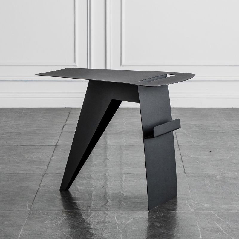 Mid-Century Sled End Table Geometric Metal Side Table, 19" Tall Clearhalo 'Coffee & Accent Tables' 'End & Side Tables' 'end_side_tables' 'furn' 'furn_end_side_tables' 'Furniture' 'Living Room Furniture' 1200x1200_03edde55-9dd8-4d7c-a531-1a2ea1fb3a75