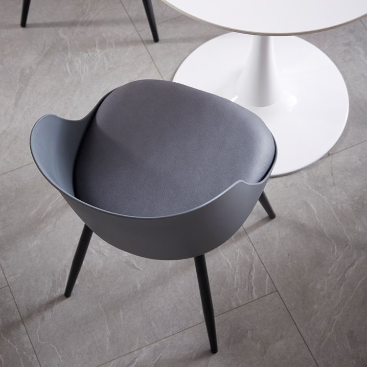 Leather Contemporary Restaurant Side Chair Solid Back Matte Finish Dining Chair Clearhalo ' kitchen&dining_furn' 'Dining Chairs' 'Dining Tables & Seating' 'dining_chair' 'furn' 'furn_dining_chair' 'Furniture' 'furniture_dining_chair' 'Kitchen & Dining Furniture' 'kitchen' 1200x1200_041b1055-916a-4079-88ff-36b9196fbc40