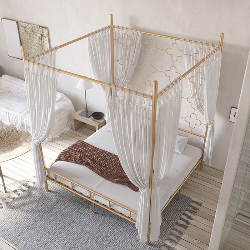 Metal Four Poster Bed con cabecera de marco abierto, cama estándar glamorosa