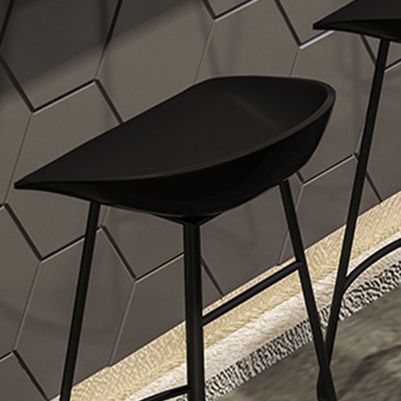 Modern Armless Backrest Counter Stool Iron Bar Stool with Acrylic Seat and Pedal for Cafe Clearhalo 'Bar Furniture' 'Bar Stools' 'bar_stools' 'furn' 'furn_bar_stools' 'Furniture' 'Kitchen & Dining Furniture' 1200x1200_0450ae2f-653e-4c83-be68-6c68dc68f63e