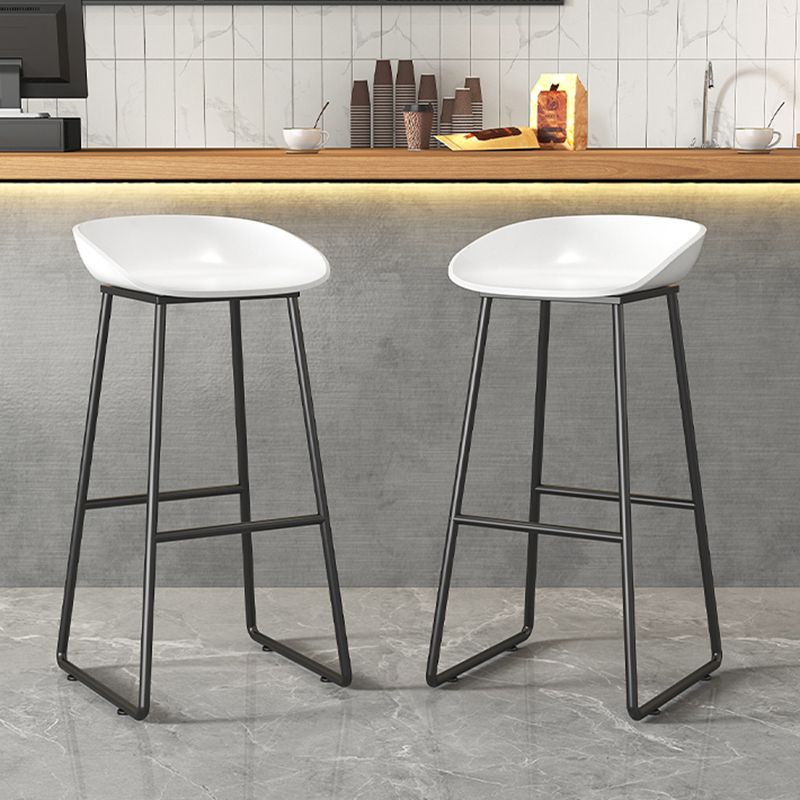 Modern Style Plastic Backless Counter High Stool with Metal Base Clearhalo 'Bar Furniture' 'Bar Stools' 'bar_stools' 'furn' 'furn_bar_stools' 'Furniture' 'Kitchen & Dining Furniture' 1200x1200_046c849a-b93b-489d-9726-5b22060fe931