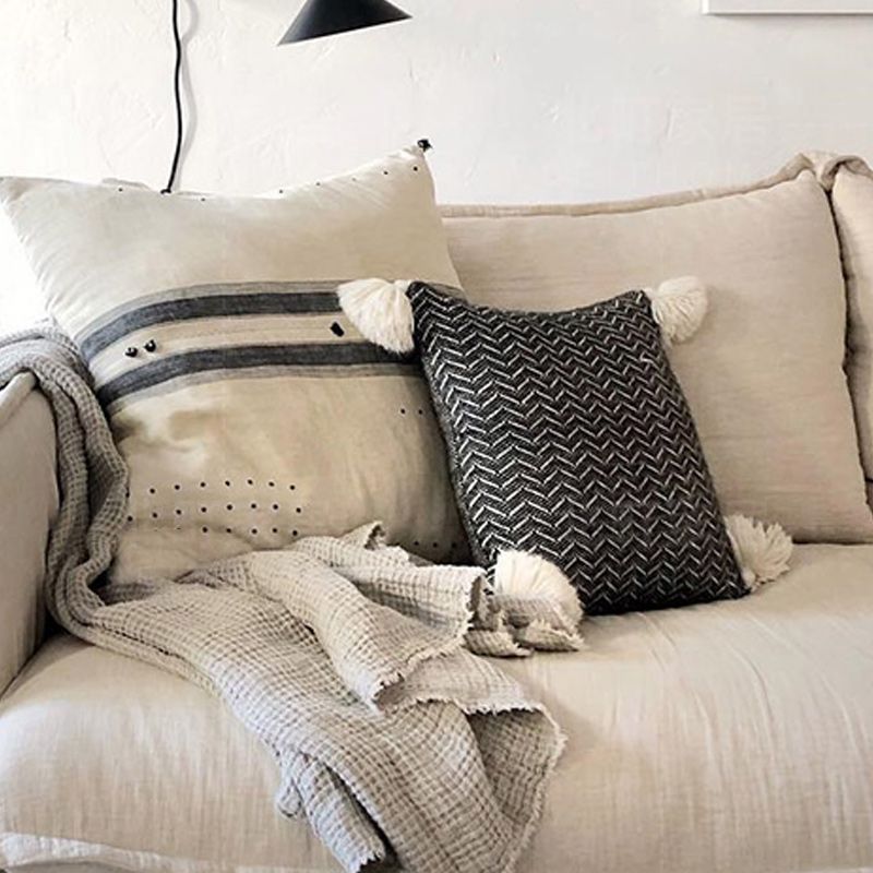 Contemporary Linen Square Arm Standard Sofa with Loose Back for Living Room, White Clearhalo 'furn' 'furn_sofas' 'Furniture' 'furniture_sofas' 'kitchen' 'kitchen_sofas' 'Living Room Furniture' 'Sofa' 'sofas' 1200x1200_0472cfe4-e641-442d-ba8a-c75534c8007f