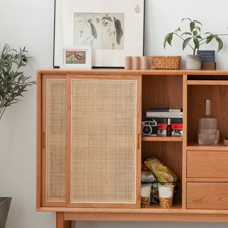 Gabinete del aparador de pino lateral contemporáneo con cajones para el comedor