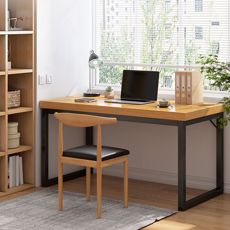 Mesa de comedor rectangular moderna Base de trineo de madera para sala de estar para sala de estar