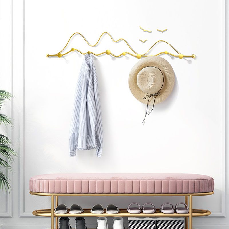Ganci per ganci a parete a parete con planimetro metallico contemporaneo per la sala