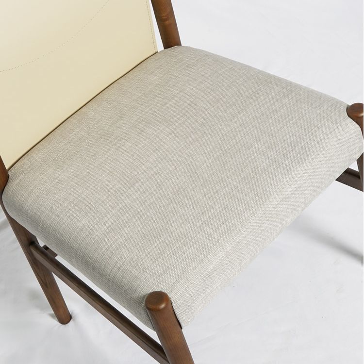 Moderne innenlose Essstühle mit armlosen Stühlen gepolsterte Leinen Stoffstuhl