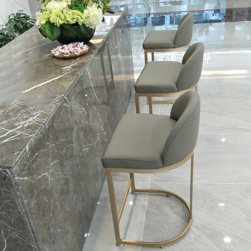 Industrial Low Back Stool PU Leather Counter Stool with Metal Legs Clearhalo 'Bar Furniture' 'Bar Stools' 'bar_stools' 'furn' 'furn_bar_stools' 'Furniture' 'Kitchen & Dining Furniture' 1200x1200_05510b9d-fd32-4cf3-9acb-6dc0598d7d46