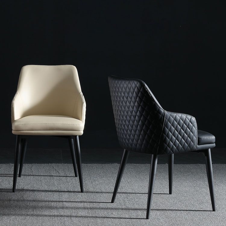 モダンなダイニングルームダイニングチェアフェイクレザーダイニングサイドチェア