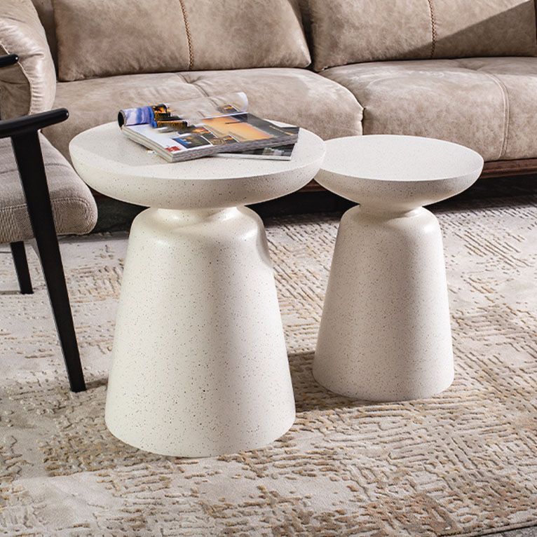 Round White Metal Coffee Table Pedestal 1 Single Cocktail Table Clearhalo 'Coffee & Accent Tables' 'Coffee Tables' 'coffee_tables' 'furn' 'furn_coffee_tables' 'Furniture' 'Living Room Furniture' 1200x1200_069ff9f7-812d-4113-9369-f48f1226ca6e