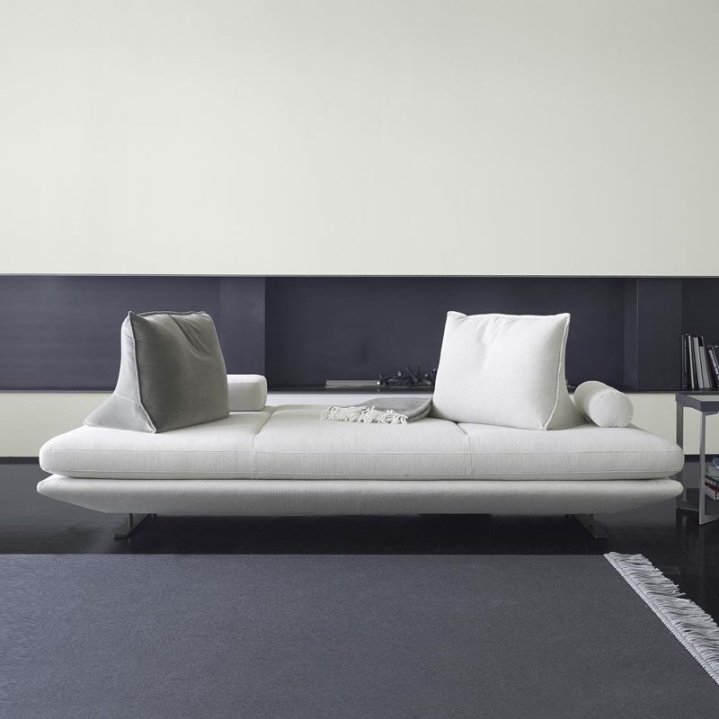 Contemporary Upholstered Solid Color Lounge Chair with Metal Legs Clearhalo 'Chairs & Seating' 'Chaise Lounge' 'chaise_lounge' 'furn' 'furn_chaise_lounge' 'Furniture' 'Living Room Furniture' 1200x1200_06c45fa6-359b-4348-88ea-f2e32fe76046