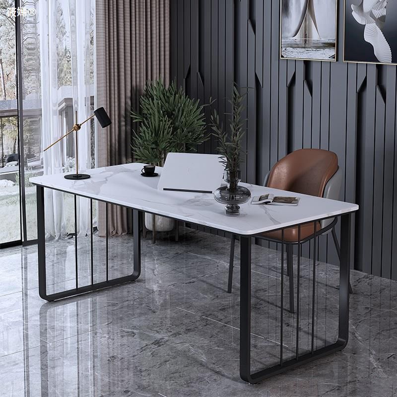 Gebogener moderner Office -Schreibtisch Antiquen Finish Computertisch mit Metallbeinen