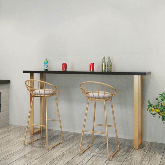 Black Glam Style Bar Table Rectangular Metal Bar Table with Gold Base Clearhalo 'Bar Furniture' 'Bar Tables' 'bar_tables' 'furn' 'furn_bar_tables' 'Furniture' 'furniture_bar_tables' 'Kitchen & Dining Furniture' 1200x1200_06dfe785-0d1c-49db-8141-7fea88651cf9