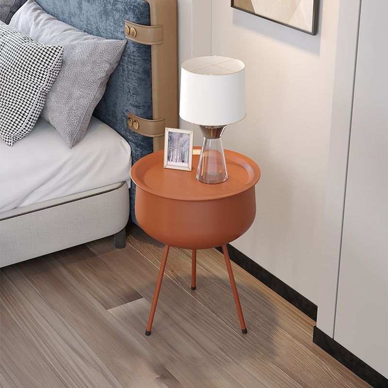 Tavolino in metallo rotondo in metallo rotondo alto 26,5 "Tavolo da gambe 3 gambe