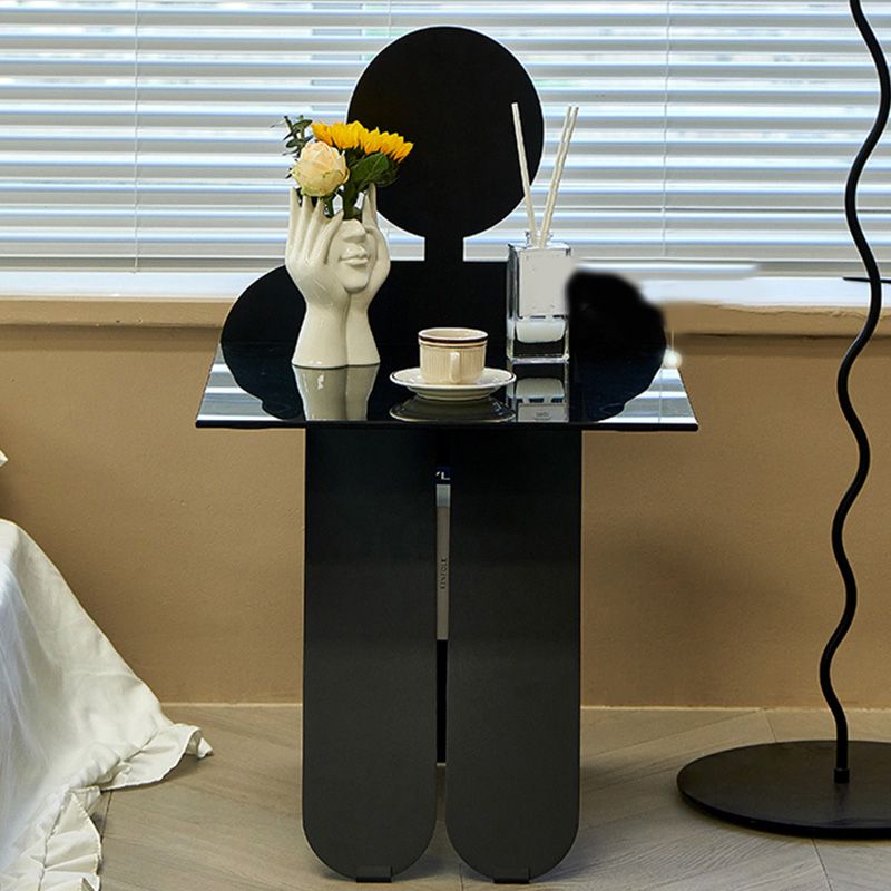 18.90" Wide Contemporary Corner Table Glass Clear Accent Side Table Clearhalo 'Coffee & Accent Tables' 'End & Side Tables' 'end_side_tables' 'furn' 'furn_end_side_tables' 'Furniture' 'Living Room Furniture' 1200x1200_0711c211-16c9-481f-9b12-511e39408a76