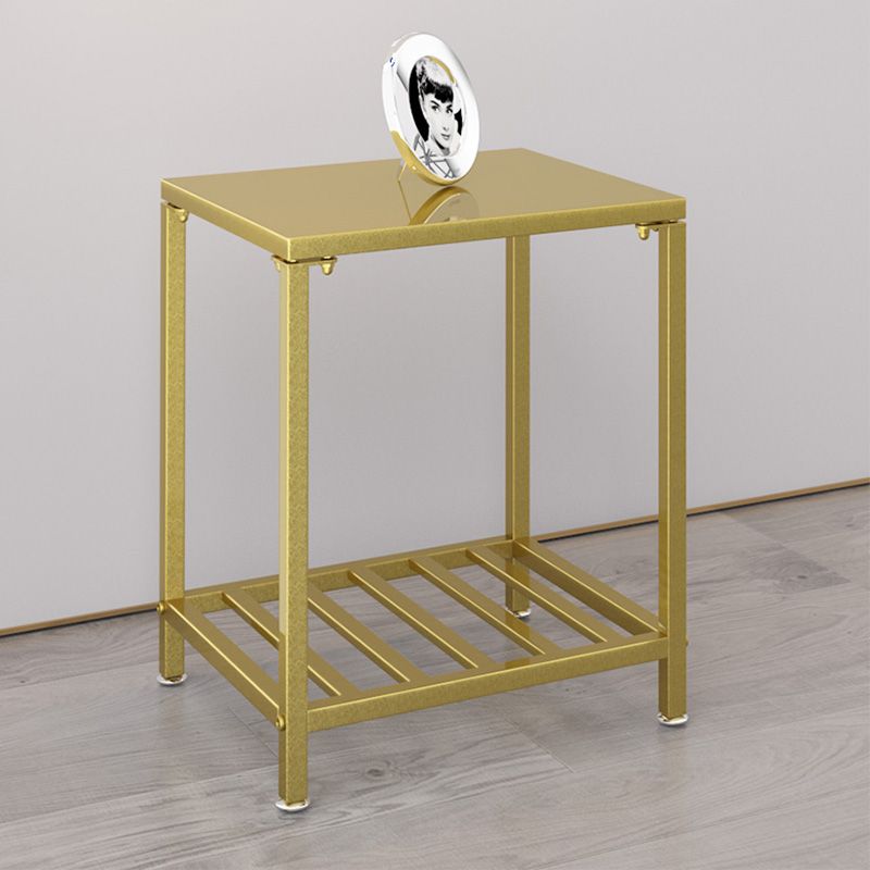 Moda de noche de almacenamiento abierto moderno Mesa de metal con estantes