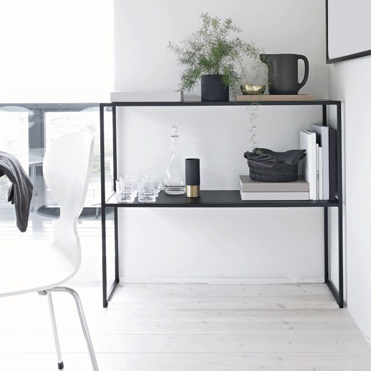 Tavolo console contemporanea di ferro con base di slitta per la base di accento Hall