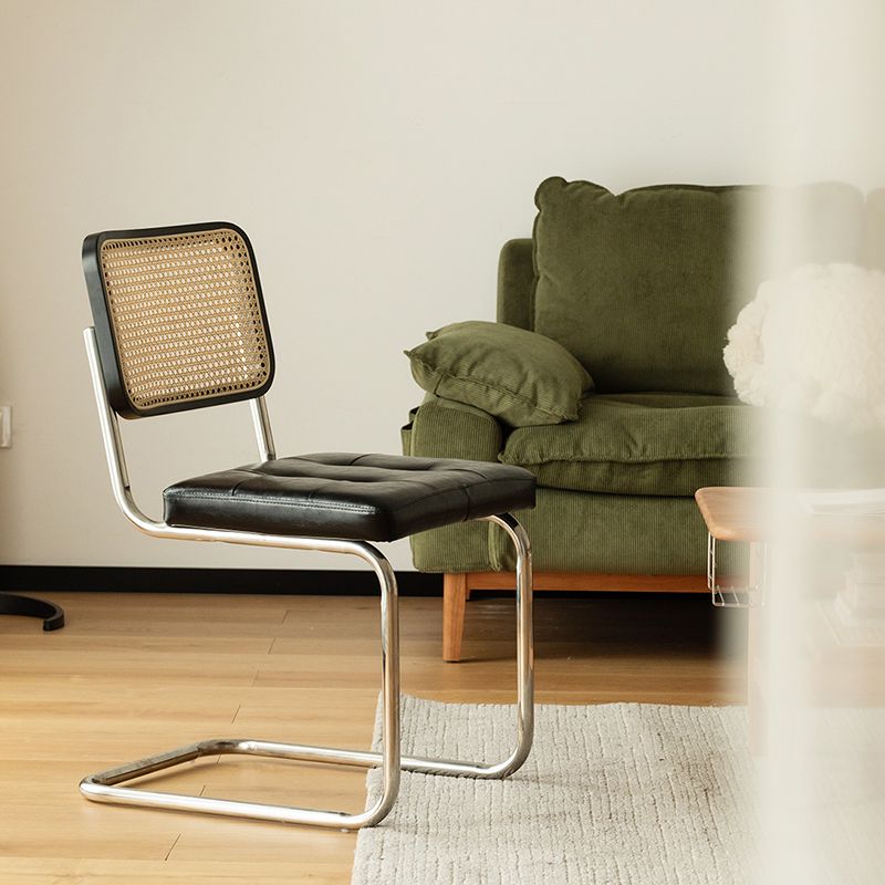 Zeitgenössischer Stil offener Leder gepolsterte Hausspeiseln zu Hause