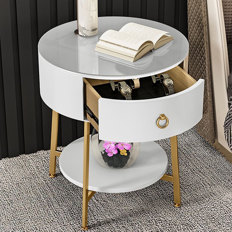 Metal Bedside Gabinet Beard Stant Accent Table Nightsand con piernas