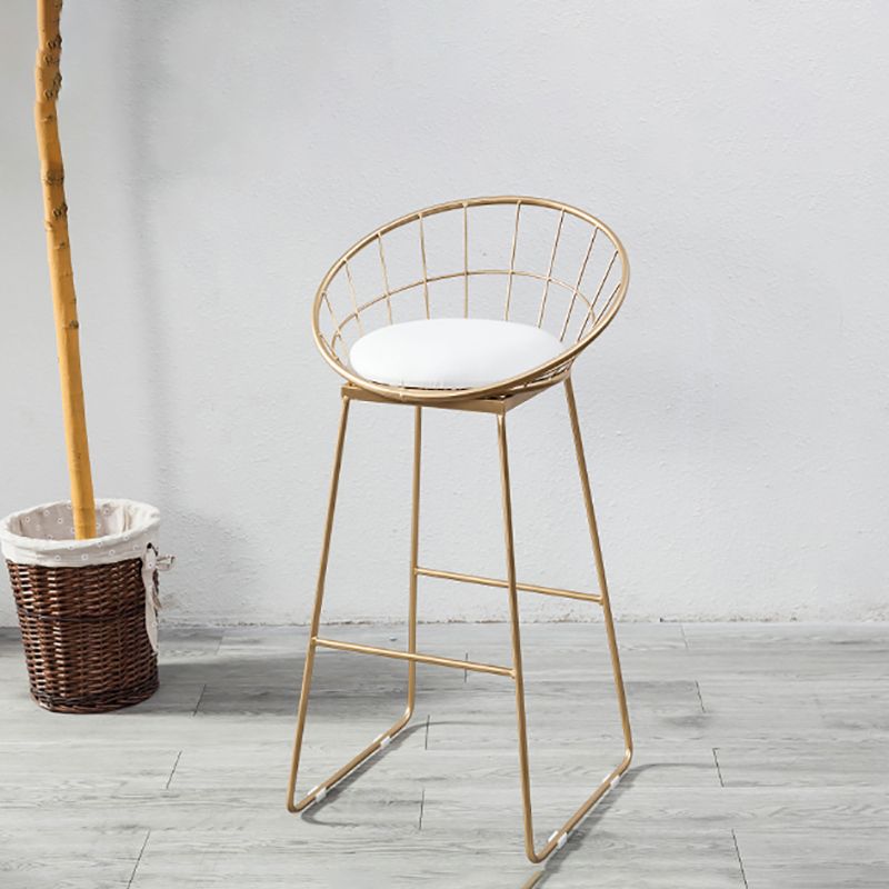 Glam Wood Bar Table Set 1/2/3/5 Pieces Round Counter Set for Home Use Clearhalo 'Bar Furniture' 'furn' 'furn_home_bar_bar_sets' 'Furniture' 'Home Bars & Bar Sets' 'home_bar_bar_sets' 'Kitchen & Dining Furniture' 1200x1200_07931179-a47a-4d49-adea-d394159dac27