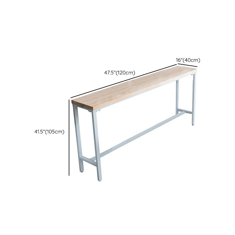 Moderne eettafel op pubhoogte, pubtafel met houten blad voor gebruik op het terras
