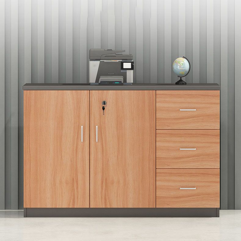 Traditional Style File Cabinet Wood Lateral File Cabinet with Locking Storage Clearhalo 'Filing Cabinets' 'filling_cabinets' 'furn' 'furn_filling_cabinets' 'Furniture' 'Office Furniture' 1200x1200_07c694c7-8bad-45ea-87f7-17529a99011a