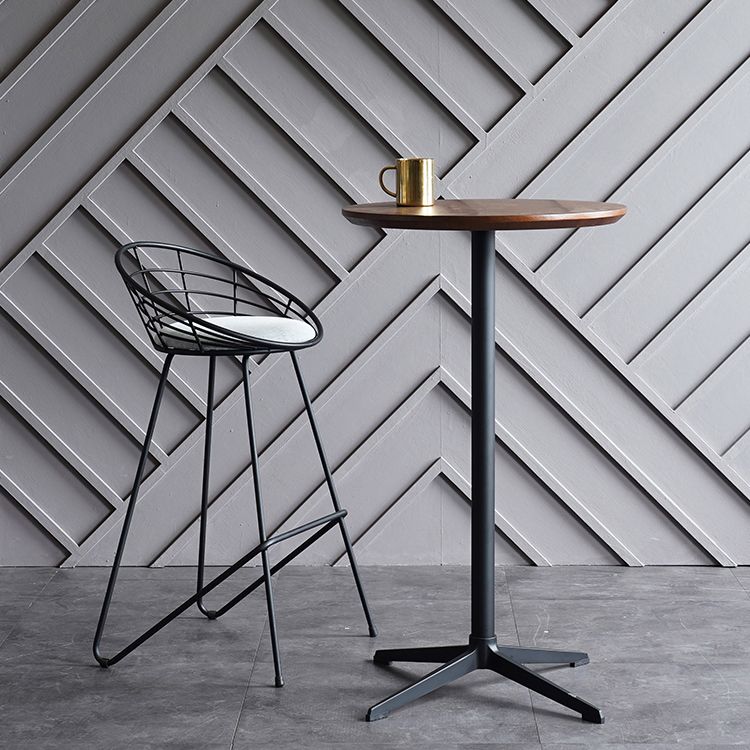 Industrial Aluminium Bar Dining Table Round Indoor Bistro Table with Engineered Wood Top Clearhalo 'Bar Furniture' 'Bar Tables' 'bar_tables' 'Furniture' 'furniture_bar_tables' 'Kitchen & Dining Furniture' 1200x1200_07f3811b-ee01-4691-a498-741d3757c0f0