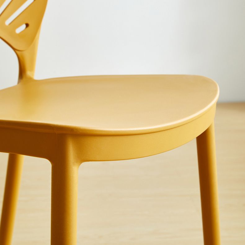 Scandinavian Plastic Kitchen Dining Room Side Chair Open Back Chair Clearhalo ' kitchen&dining_furn' 'Dining Chairs' 'Dining Tables & Seating' 'dining_chair' 'furn' 'furn_dining_chair' 'Furniture' 'furniture_dining_chair' 'Kitchen & Dining Furniture' 'kitchen' 1200x1200_0826278a-dfbd-4229-8ce4-a2fc4e3221f5
