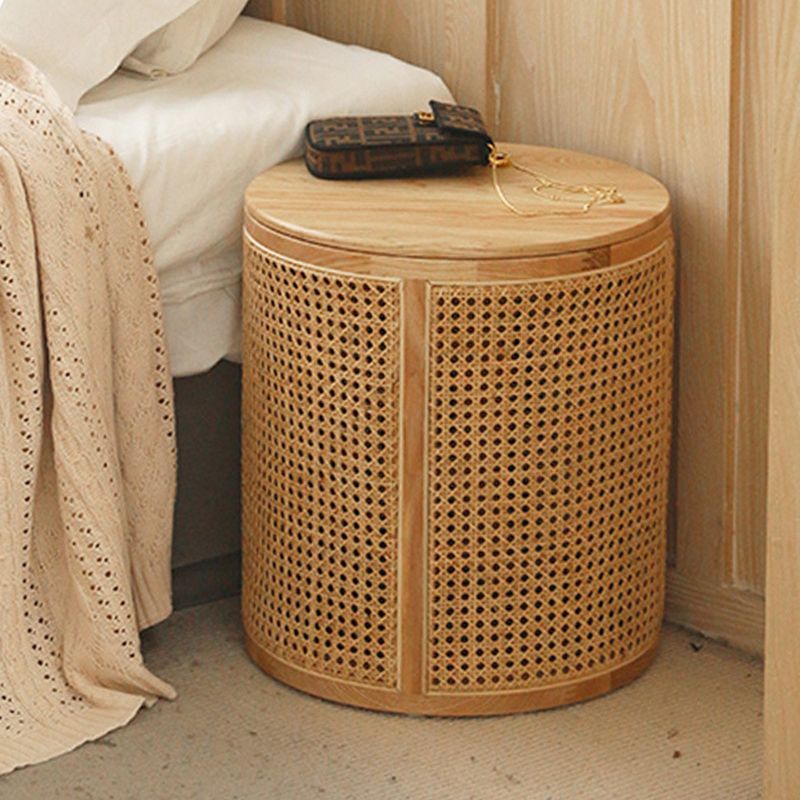 18.11" Tall Wood Round Top Side Table Drum Base End Table with Storage