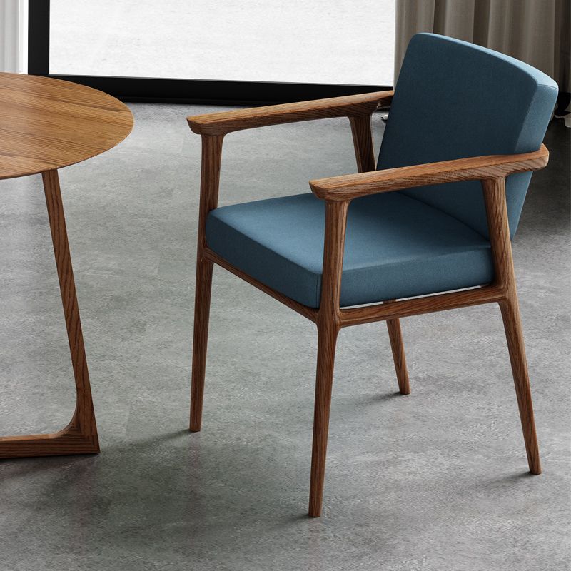 Traditional Style Indoor Arm Chair Solid Back Upholstered Dining Room Chair Clearhalo ' kitchen&dining_furn' 'Dining Chairs' 'Dining Tables & Seating' 'dining_chair' 'furn' 'furn_dining_chair' 'Furniture' 'furniture_dining_chair' 'Kitchen & Dining Furniture' 'kitchen' 1200x1200_087135c5-8bc4-4386-b437-faa2d55c3f33