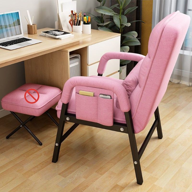 Braccia in tessuto contemporanea incluse con sedia da salotto per gambe nere