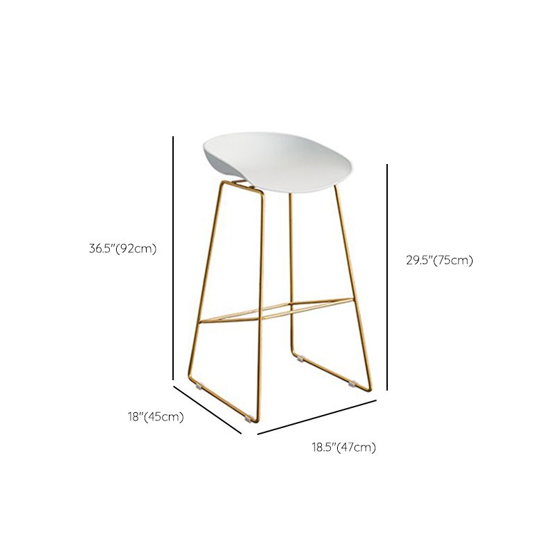 1/2/3/5 Pieces Pub Table Set Rectangular Bar Stool and Table Set Clearhalo 'Bar Furniture' 'furn' 'furn_home_bar_bar_sets' 'Furniture' 'Home Bars & Bar Sets' 'home_bar_bar_sets' 'Kitchen & Dining Furniture' 1200x1200_08f0934d-ea6c-4711-a7d7-ad6ad5006960