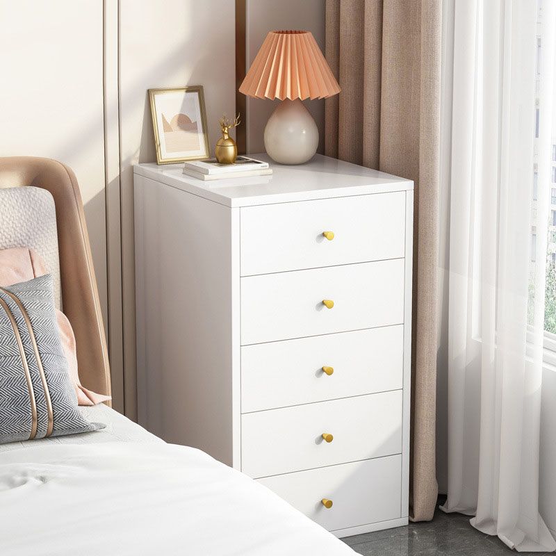 Commode contemporaine verticale en bois blanc avec tiroir