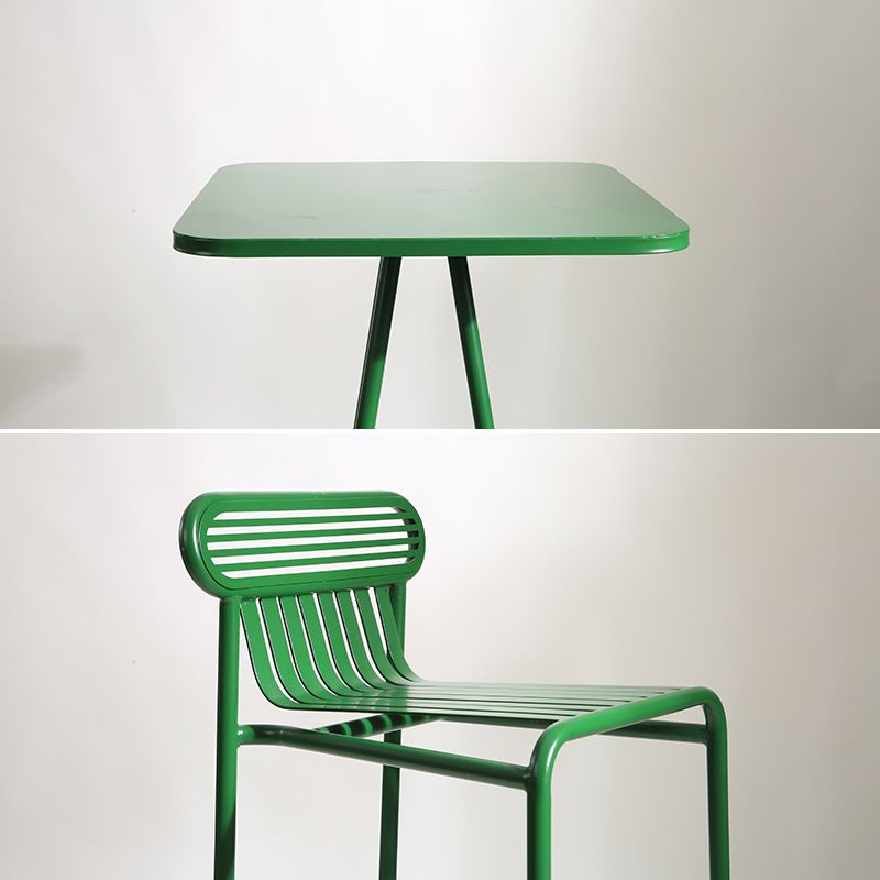 Table de table à barres carrés industrielles 1/2 pièces table de pub avec piédestal en fer