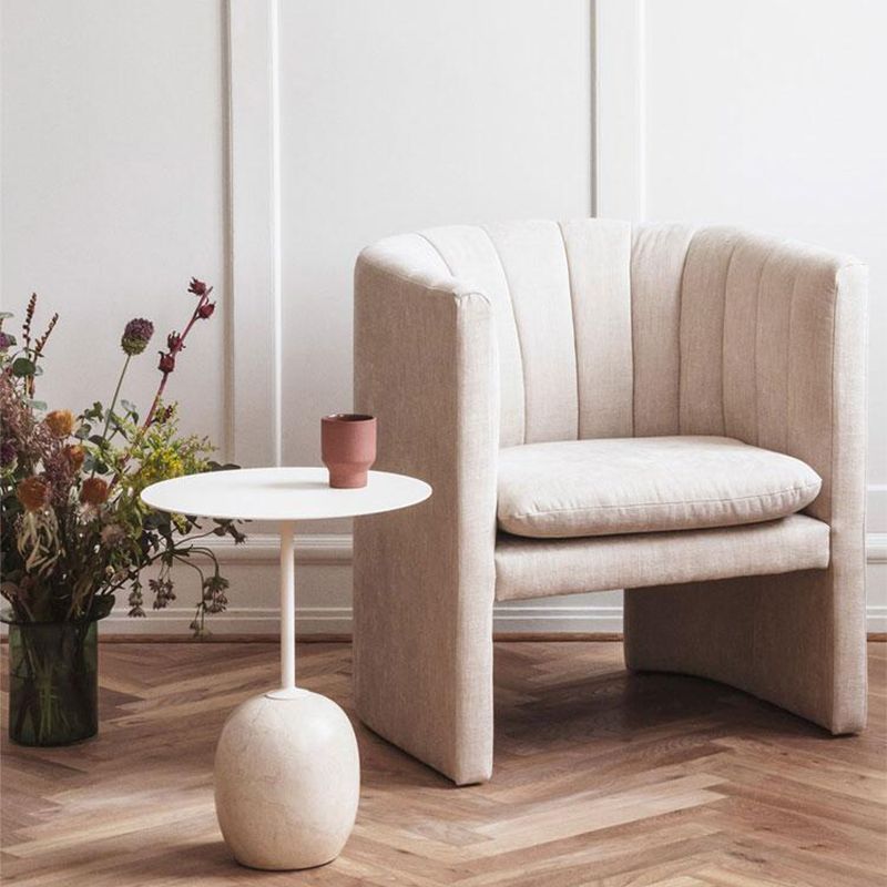 Moderne ronde metalen bijzettafel 15.74 "brede voetstuk eindtafel