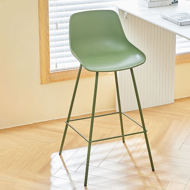 Contemporary Bar-stool Plastic Counter Bar Stool with Metal Legs for Home Clearhalo 'Bar Furniture' 'Bar Stools' 'bar_stools' 'furn' 'furn_bar_stools' 'Furniture' 'furniture_bar_stools' 'Kitchen & Dining Furniture' 1200x1200_0989e831-7c87-46d5-b0d1-54664585f05f