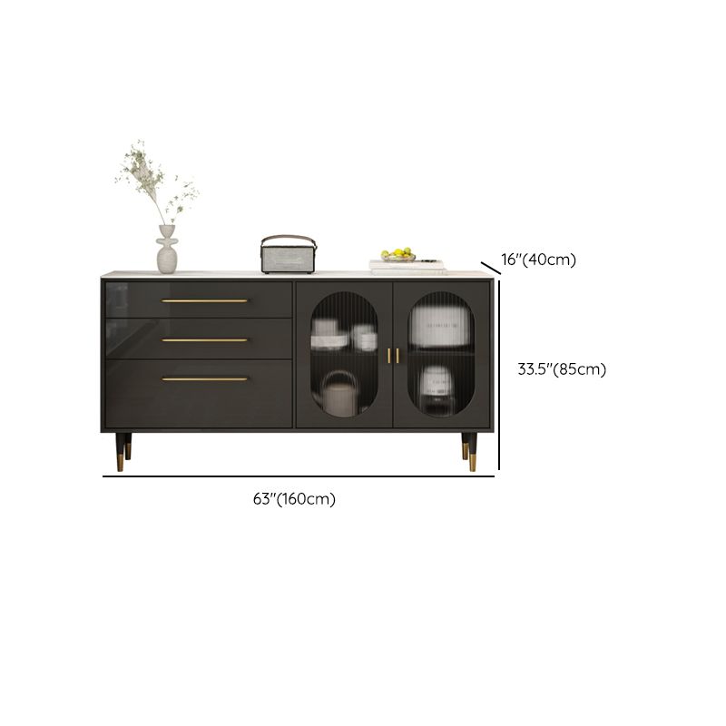 Servidor de comedor de madera de ingeniería moderno de un aparador negro con cajones y almacenamiento